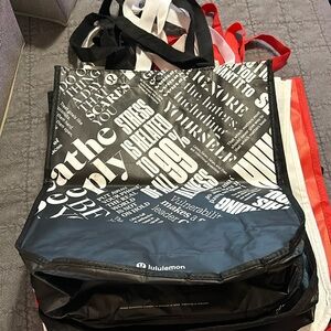 Lululemon shopping bags